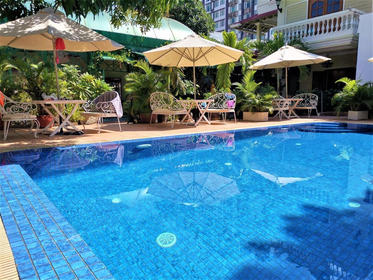 Villa Paradiso พนมเปญ ภายนอก รูปภาพ